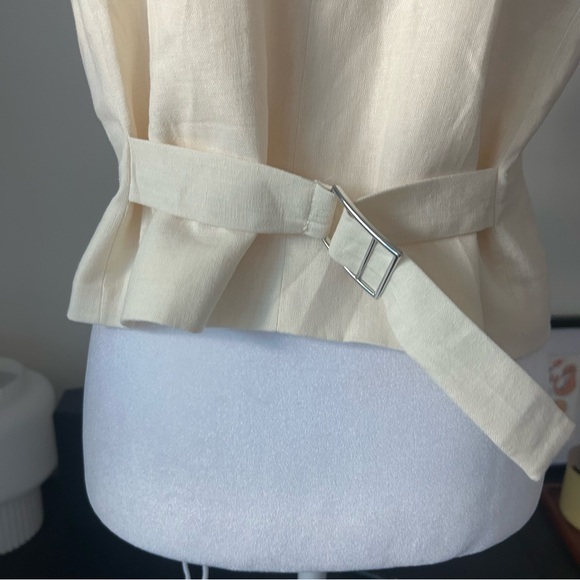 Cream linen blend vest - Picture 5 of 11